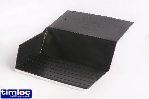 Picture of 10001P - POLY STRIP EVERDRY 225mm INTERMEDIATE BRICKWORK CAVITY TRAY RIGHT HAND